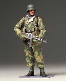TAMIYA 1/16 德國 冬季裝備服步兵 防寒戰鬥服